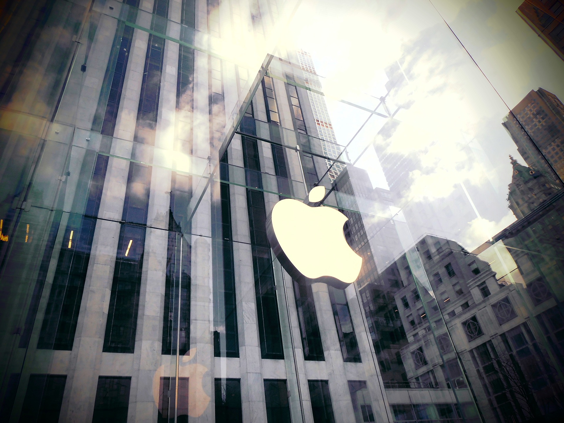 apple