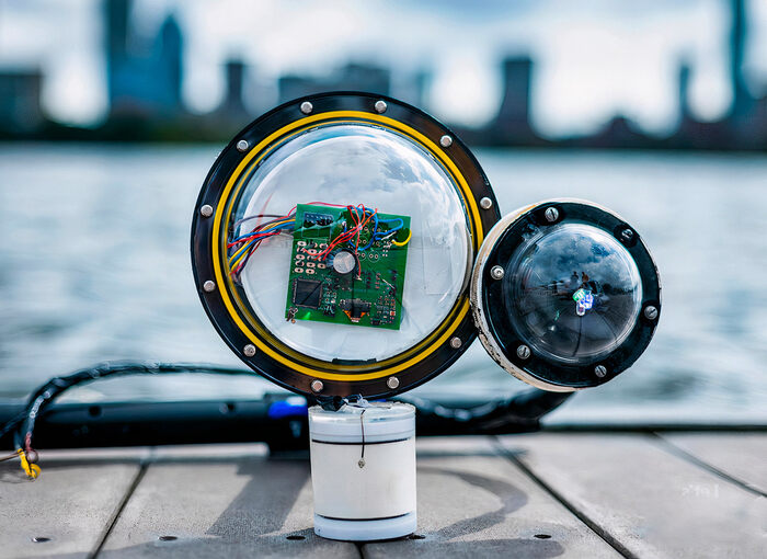 wireless underwater camera