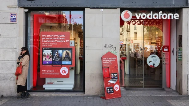 Vodafone to Sell Spanish Unit to Zegona for Up to €5 Billion