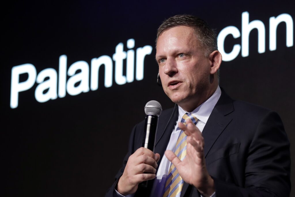 The Secrets of Peter Thiel’s Success Story
